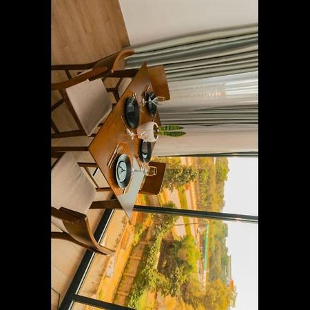 Parklands Villa Hotel Nairobi Bagian luar foto